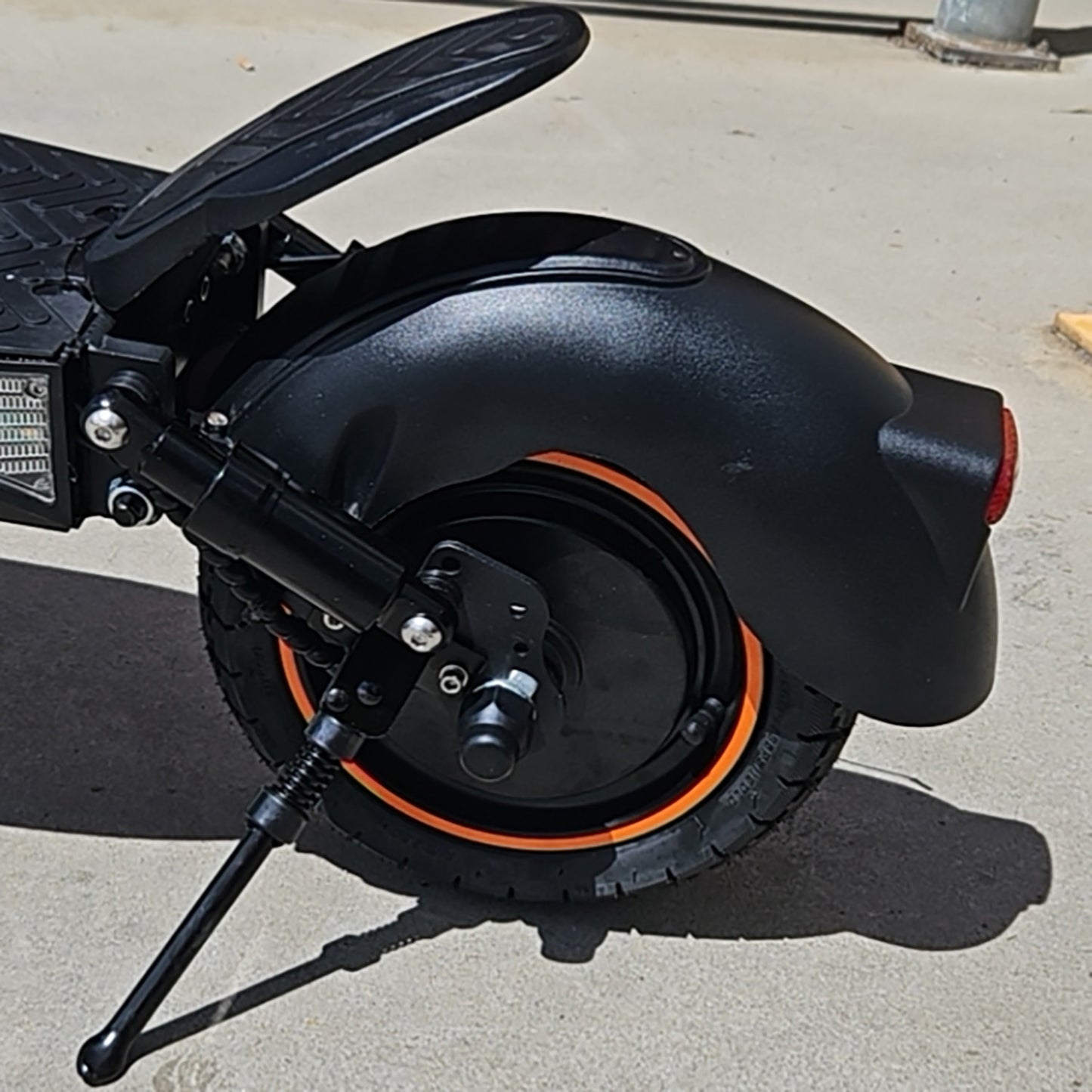 Ruitoo RT6 Electric Scooter, 800W Foldable e-scooter IPX4 Max 35-40 km Off Road